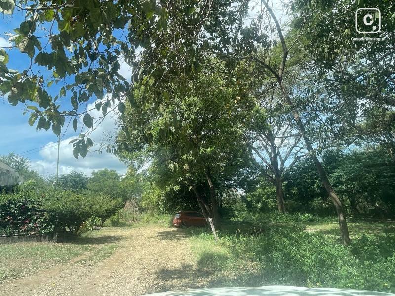Terreno en venta en Managua – 2,111 m²