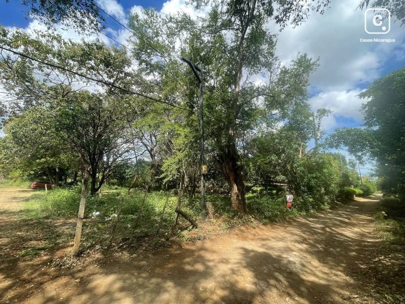 Terreno en venta en Managua – 2,111 m²